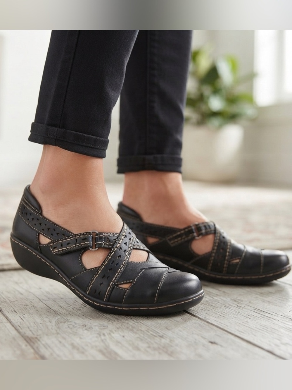 Clarks Womens Ashland Spin navy Shoes mary jane slip ons cushion 6 leather